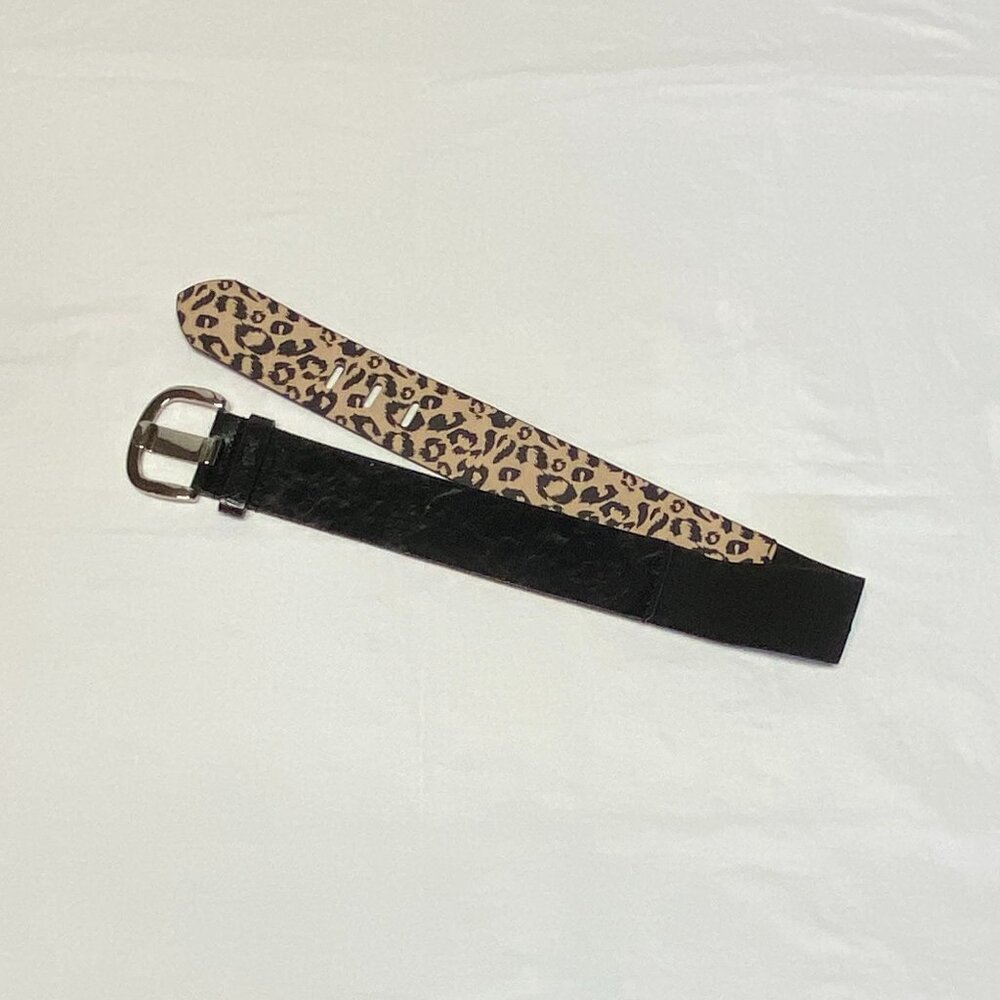 Betsey Johnson Black Wide Faux Leather Stretch Elastic Back Belt Silver Buckle - Picture 6 of 8
